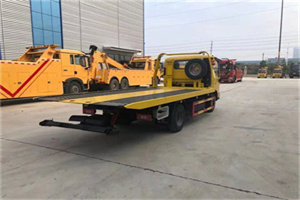 宋庄非事故拖车